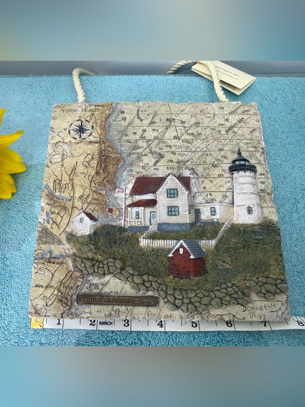 Coastal Lighthouse Wall Plaque – Red, White & Green Home Wall Decor 3D
